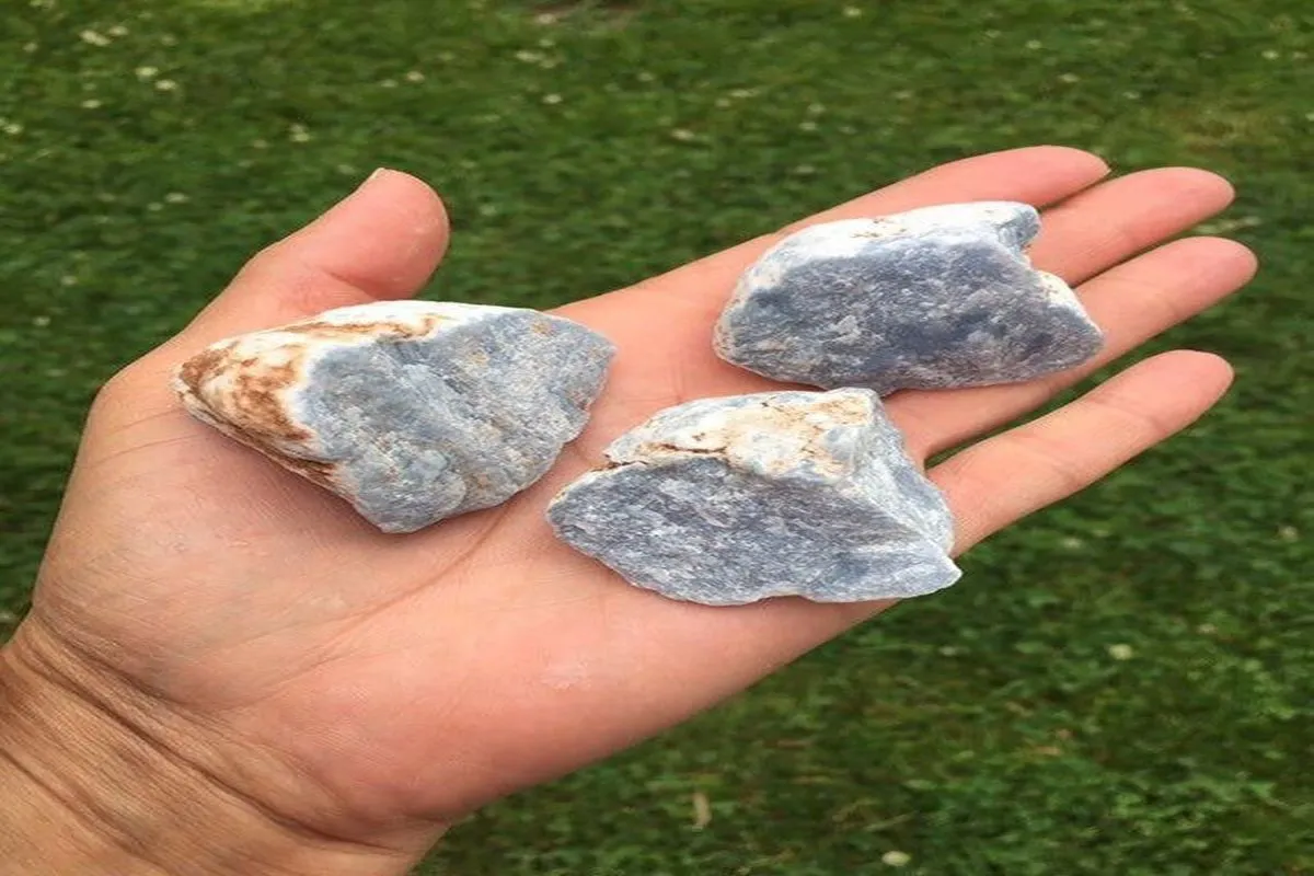 پوکه معدنی اصفهان